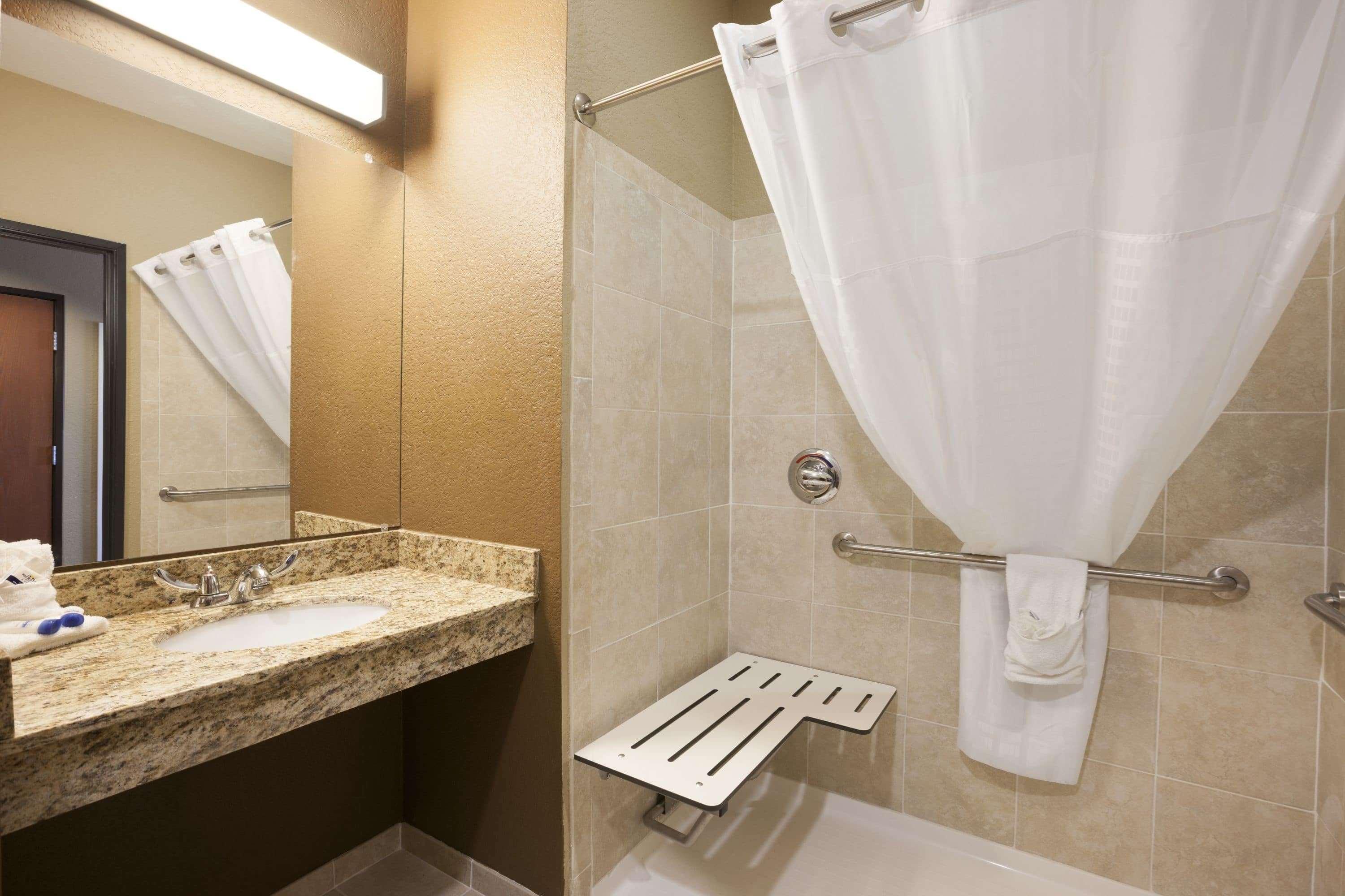 Microtel Inn & Suites Cotulla Zewnętrze zdjęcie